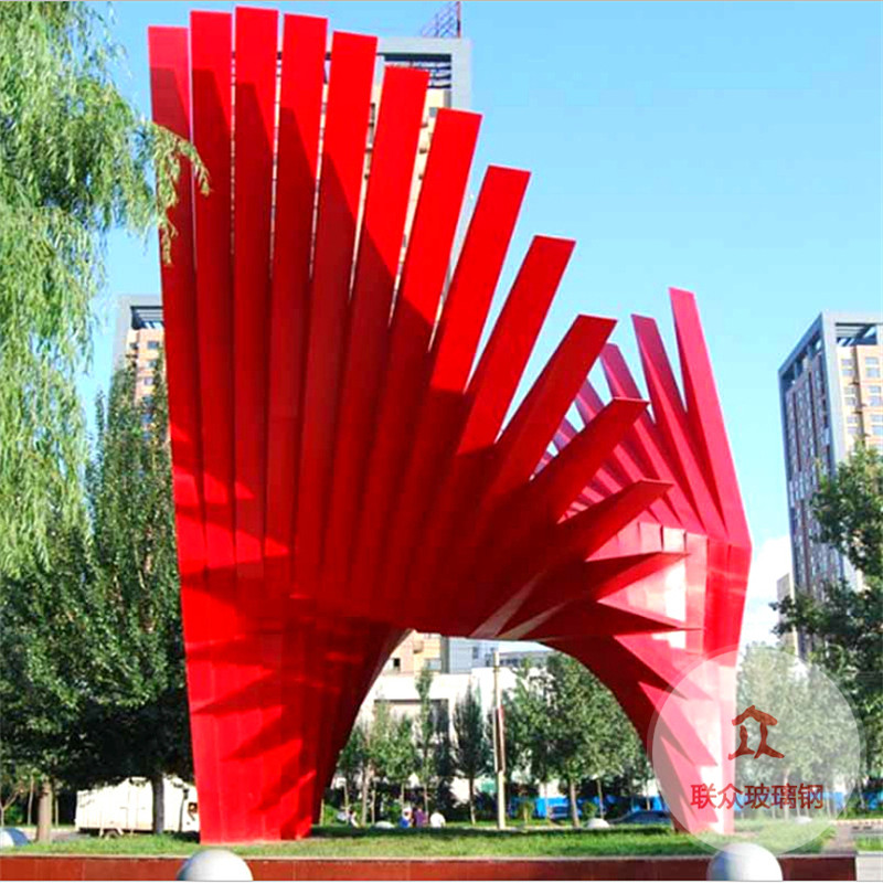 不銹鋼雕塑定制大型精神堡壘戶外廣場景觀鹿月亮圓環(huán)鏤空球魚金屬