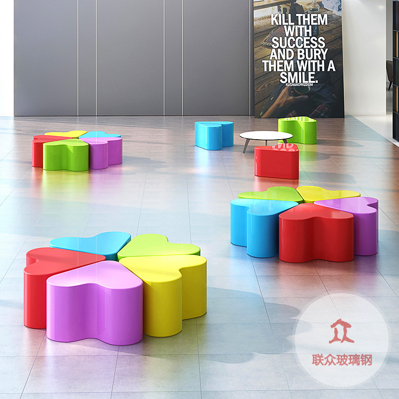 玻璃鋼鵝卵石休閑座椅軟包沙發(fā)現(xiàn)代美陳室內(nèi)裝飾商場(chǎng)造型石頭凳子