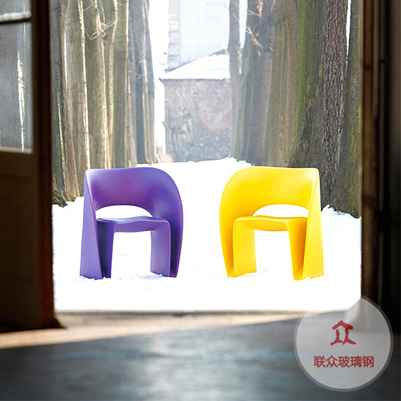 玻璃鋼座椅戶外兔子坐凳創(chuàng)意動(dòng)物幼兒園兒童休息區(qū)商場(chǎng)休閑椅定制